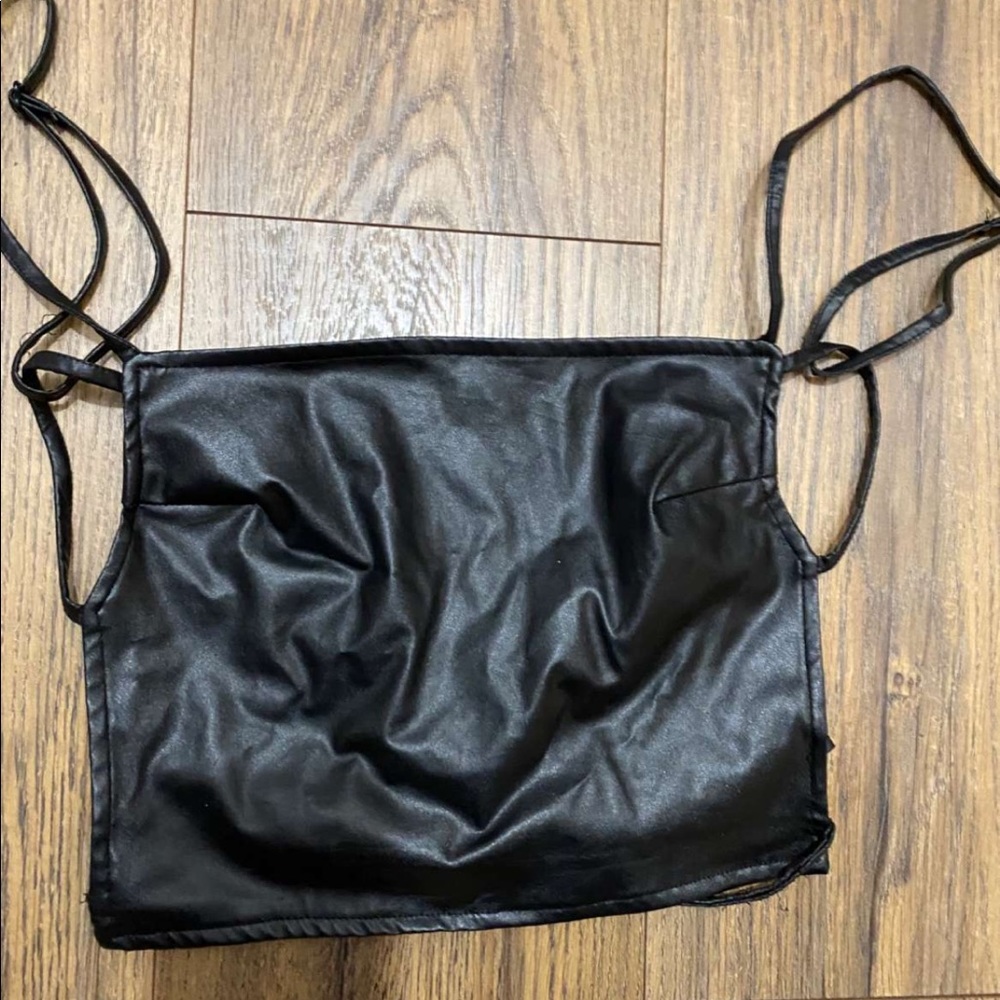 Shein crop top size small